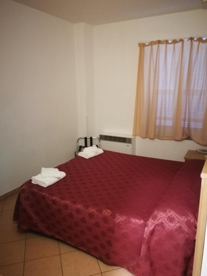 Albergo Della Stazione Cairo Montenotte Bilik gambar